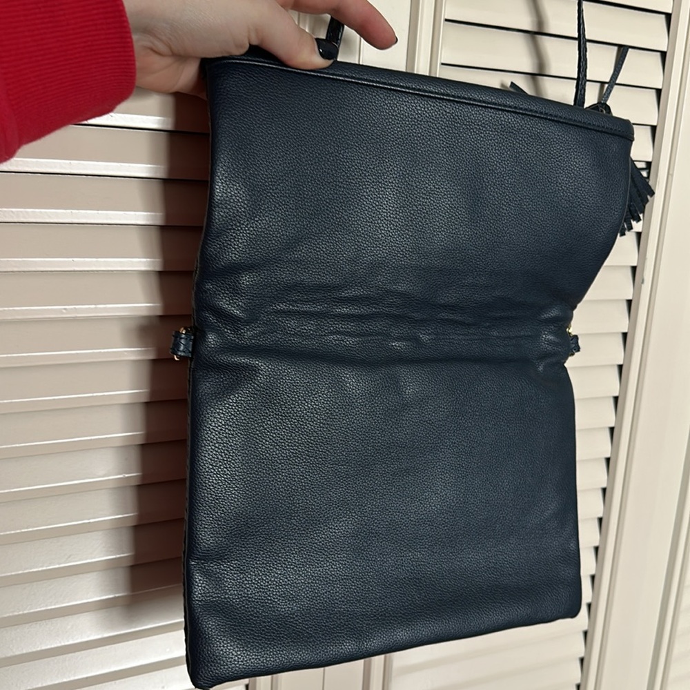 GiGi New York Crossbody / Clutch - Picture 4 of 6